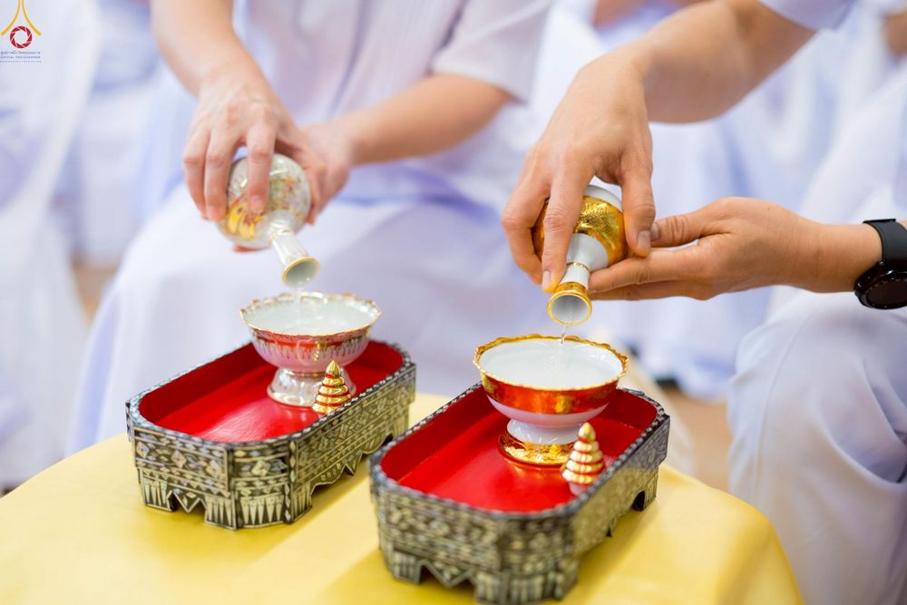 ภาพ No.249296:วันที่ 20 กันยายน พ.ศ. 2568 พิธีประดิษฐานรูปหล่อหลวงปู่วัดปากน้ำ ภาษีเจริญ ณ วิหารพระมงคลเทพมุนี (สด จนฺทสโร) ศูนย์ปฏิบัติธรรมภูเก็ต จ.ภูเก็ต