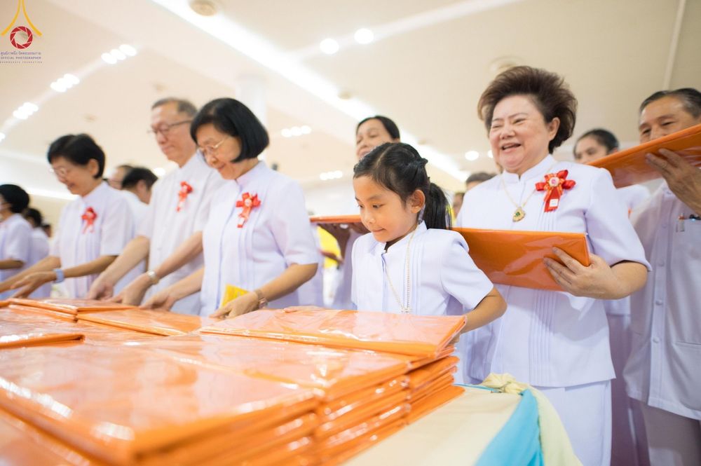 ภาพ No.178082:พิธีทอดผ้าป่าต้นสมบัติจักรพรรดิ ในวันอาทิตย์ที่ 1 ธันวาคม พ.ศ. 2567 ณ สภาธรรมกายสากล วัดพระธรรมกาย