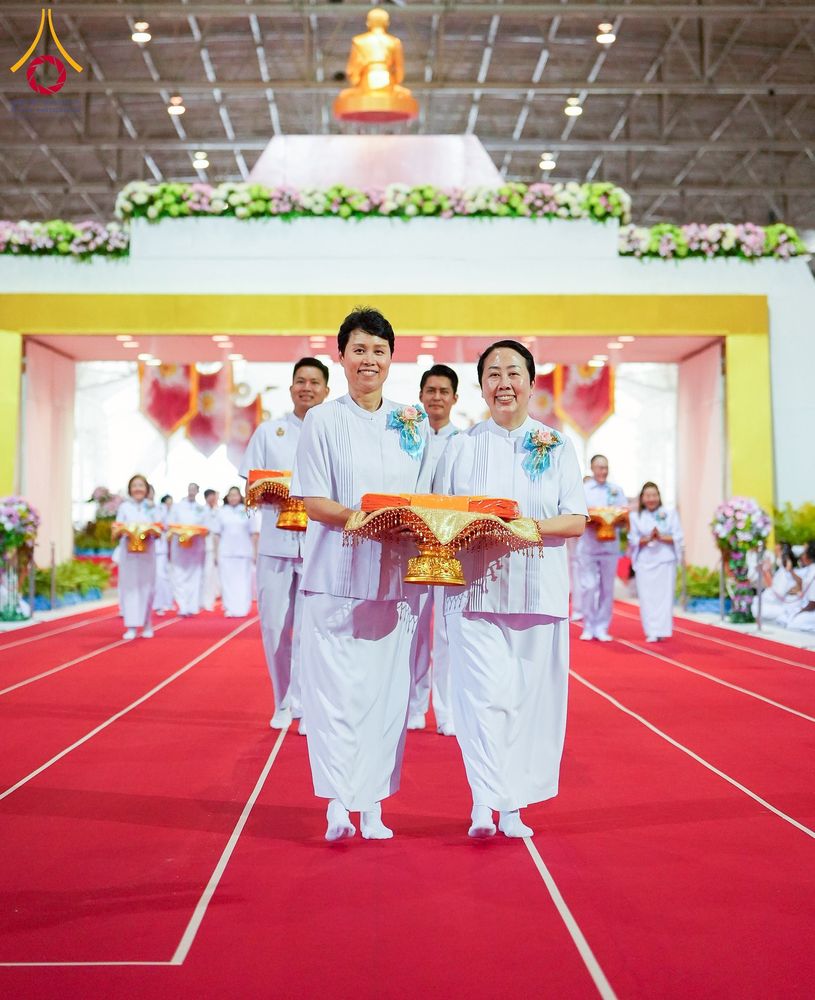 ภาพ No.264574:วันอาทิตย์ที่ 2 พฤศจิกายน พ.ศ. 2568 พิธีทอดกฐินสามัคคี ณ สภาธรรมกายสากล วัดพระธรรมกาย