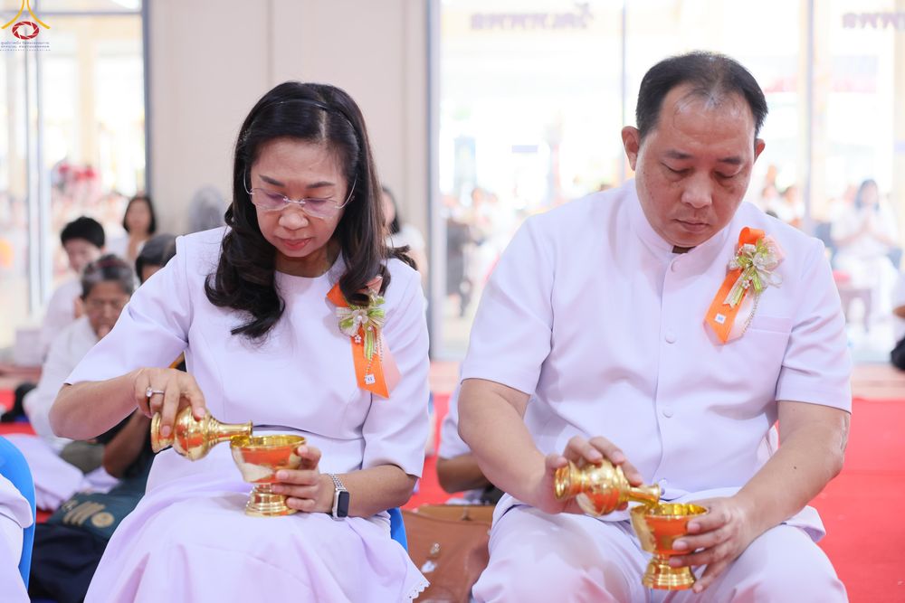 ภาพ No.291614:วันที่ 9 มกราคม พ.ศ. 2569 พิธีทอดผ้าป่าทำนุบำรุงศาสนสถาน ณ วัดเทพพล แขวงบางพรม เขตตลิ่งชัน กรุงเทพมหานคร ในโครงการธรรมยาตรา กตัญญูบูชา มหาปูชนียาจารย์ พระมงคลเทพมุนี(สด จนฺทสโร) พระผู้ปราบมาร อนุสรณ์สถาน 7 แห่ง ปีที่ 14