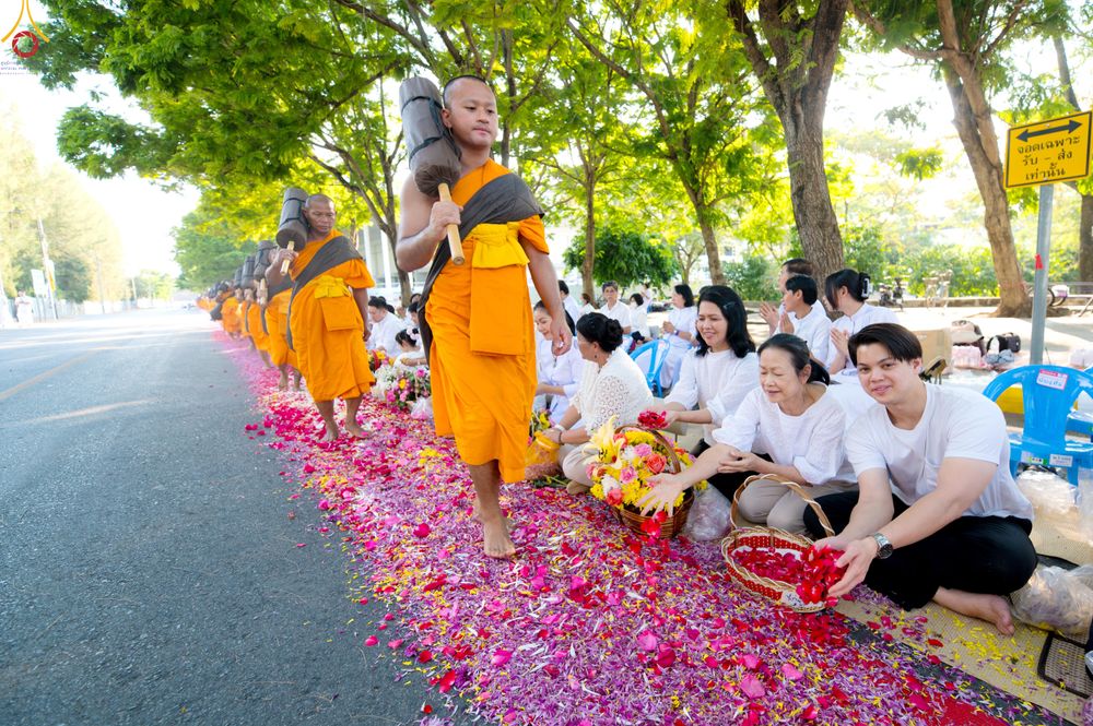 ภาพ No.305841:วันที่ 25 มกราคม พ.ศ. 2569 พิธีต้อนรับพระธรรมยาตรา วัดพระธรรมกาย(ภาพชุดที่ 3) ในโครงการธรรมยาตรา กตัญญูบูชา มหาปูชนียาจารย์ พระมงคลเทพมุนี(สด จนฺทสโร) พระผู้ปราบมาร อนุสรณ์สถาน 7 แห่ง ปีที่ 14