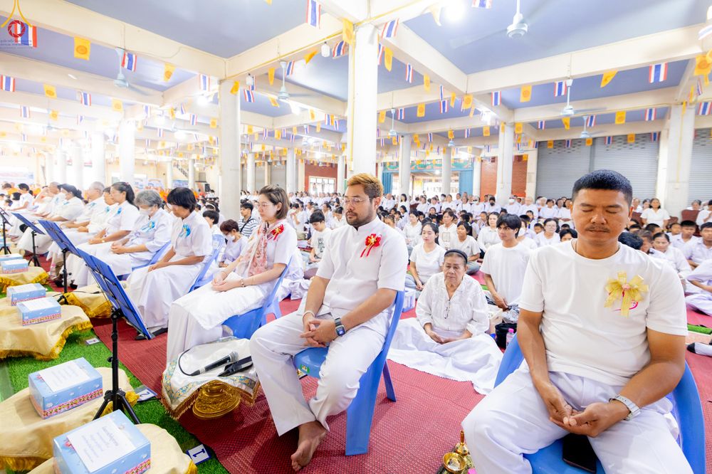 ภาพ No.301261:วันที่ 22 มกราคม พ.ศ. 2569 พิธีทอดผ้าป่าทำนุบำรุงศาสนสถาน ณ วัดใหม่พิบูลย์ผล อ.สองพี่น้อง จ.สุพรรณบุรี ในโครงการธรรมยาตรา กตัญญูบูชา มหาปูชนียาจารย์ พระมงคลเทพมุนี(สด จนฺทสโร) พระผู้ปราบมาร อนุสรณ์สถาน 7 แห่ง ปีที่ 14