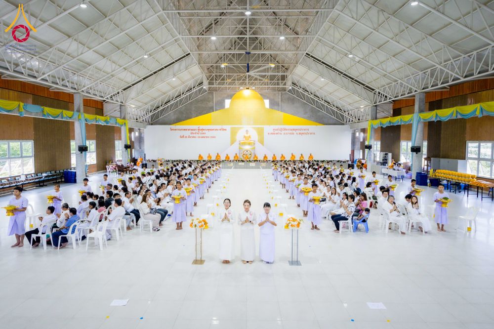 ภาพ No.317402:วันอาทิตย์ ที่ 29 มีนาคม พ.ศ.2569  พิธีปลงผม , พิธีขอขมามอบบาตรและผ้าไตร , พิธีบรรพชา ณ ศูนย์ปฏิบัติธรรมสมุทรปราการ จำนวน 42 รูป