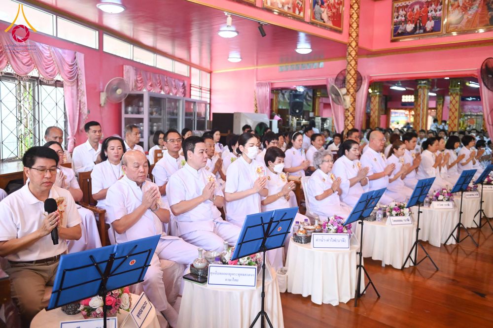 ภาพ No.298272:วันที่ 17 มกราคม พ.ศ. 2569  พิธีเจริญพระพุทธมนต์ ปฏิบัติธรรม มอบทุนการศึกษา ถวายสังฆทาน 109 วัด โครงการธรรมยาตราปีที่ 14 ณ วัดตะเคียน อำเภอบางกรวย จังหวัดนนทบุรี