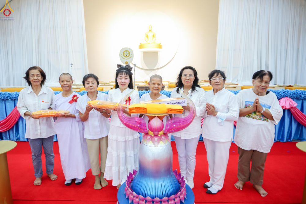 ภาพ No.339377:วันอังคารที่ 14  กรกฎาคม 2569 พิธีทอดผ้าป่าและพิธีตอกเสาเข็มมงคลต้นสุดท้าย องค์พระเจดีย์เพื่อสร้างสันติภาพโลก  ณ ธุดงคสถานพัฒนานิคม อ.พัฒนาพิคม จ.ลพบุรี