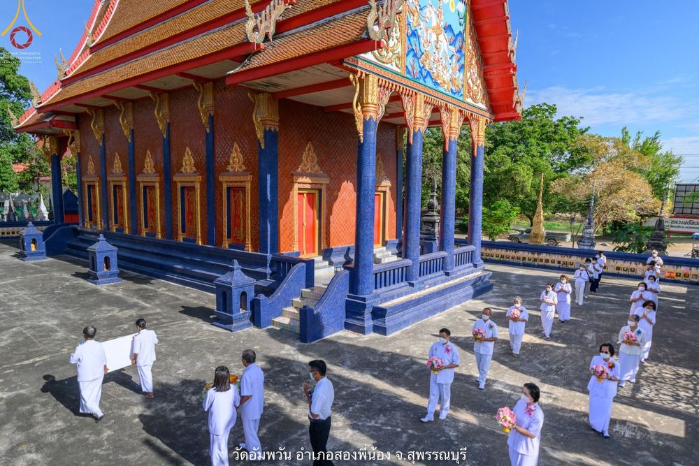 ภาพ No.69125:พระธรรมยาตรา ปฏิบัติศาสนกิจ ทำนุบำรุงศาสนสถาน, สวดธรรมจักร, ปฏิบัติธรรม ร่วมกับชุมชน,นักเรียนเด็กดีวีสตาร์ และร่วมพิธีทอดผ้าป่าบำรุงศาสนสถาน ในโครงการธรรมยาตรากตัญญูบูชา มหาปูชนียาจารย์ พระมงคลเทพมุนี(สด จนฺทสโร) พระผู้ปราบมาร อนุสรณ์สถาน 7 แห่ง ปีที่ 11