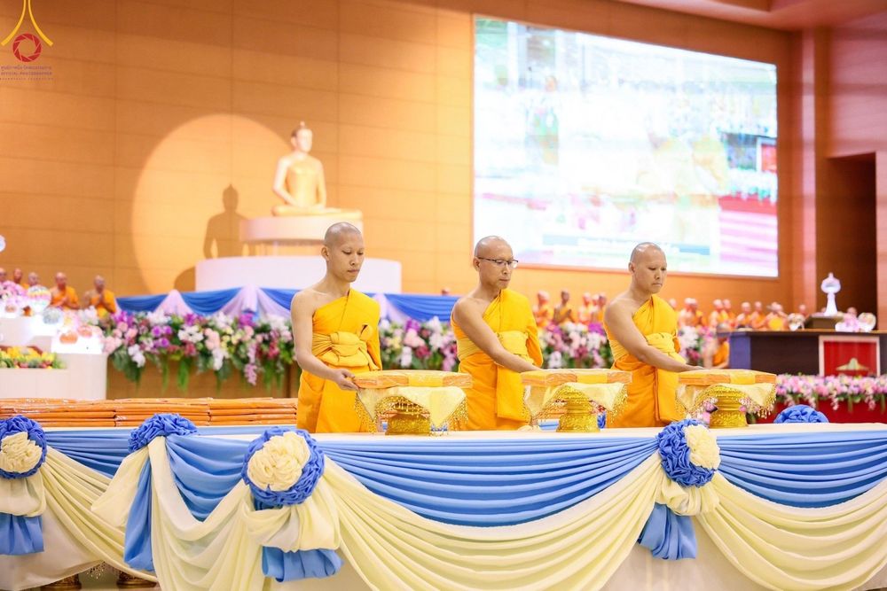 ภาพ No.178133:พิธีทอดผ้าป่าต้นสมบัติจักรพรรดิ ในวันอาทิตย์ที่ 1 ธันวาคม พ.ศ. 2567 ณ สภาธรรมกายสากล วัดพระธรรมกาย