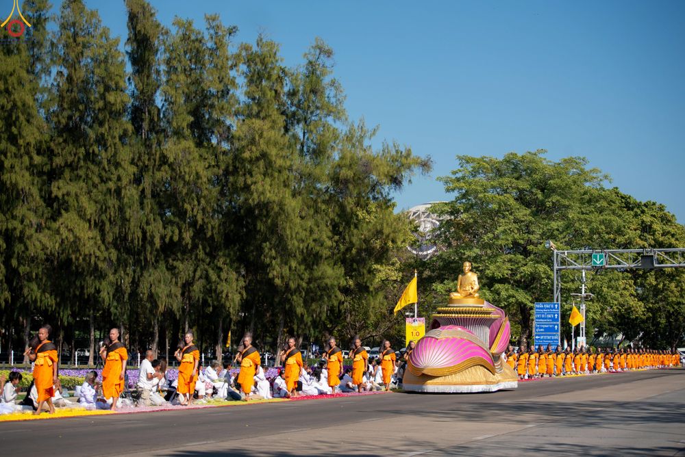 ภาพ No.286911:วันที่ 2 มกราคม พ.ศ.2569 พิธีต้อนรับพระธรรมยาตรา ครั้งที่ 1 (ภาพชุดที่ 2) ณ วัดพระธรรมกาย (วิหารหลวงปู่ - พระมหาธรรมกายเจดีย์)