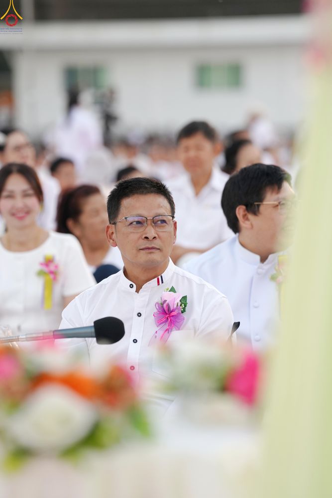 ภาพ No.292031:วันที่ 10 มกราคม พ.ศ. 2569 พิธีจุดประทีปถวายเป็นพุทธบูชา และบูชาธรรมมหาปูชนียาจารย์  ณ อนุสรณ์สถานคลองบางนางแท่น อ.สามพราน จ.นครปฐม ในโครงการธรรมยาตรา กตัญญูบูชา มหาปูชนียาจารย์ พระมงคลเทพมุนี(สด จนฺทสโร) พระผู้ปราบมาร อนุสรณ์สถาน 7 แห่ง ปีที่ 14