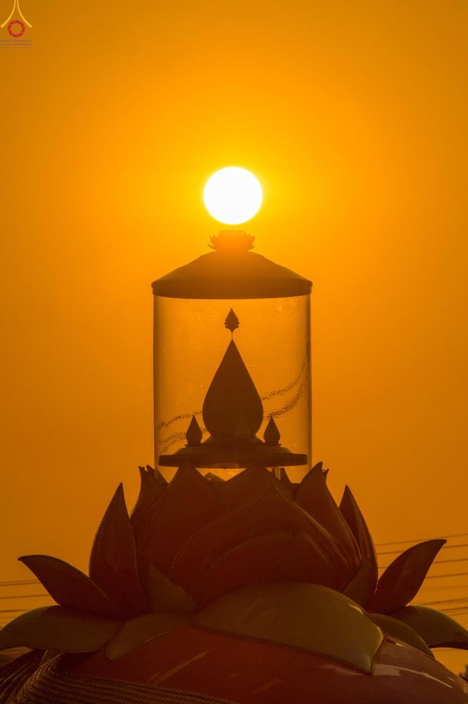 ภาพ No.294339:วันที่ 14 มกราคม พ.ศ. 2569 พิธีตักบาตรพระธรรมยาตรา ณ วัดสองพี่น้อง ต.ต้นตาล อ.สองพี่น้อง จ.สุพรรณบุรี ในโครงการธรรมยาตรา กตัญญูบูชา มหาปูชนียาจารย์ พระมงคลเทพมุนี(สด จนฺทสโร) พระผู้ปราบมาร อนุสรณ์สถาน 7 แห่ง ปีที่ 14