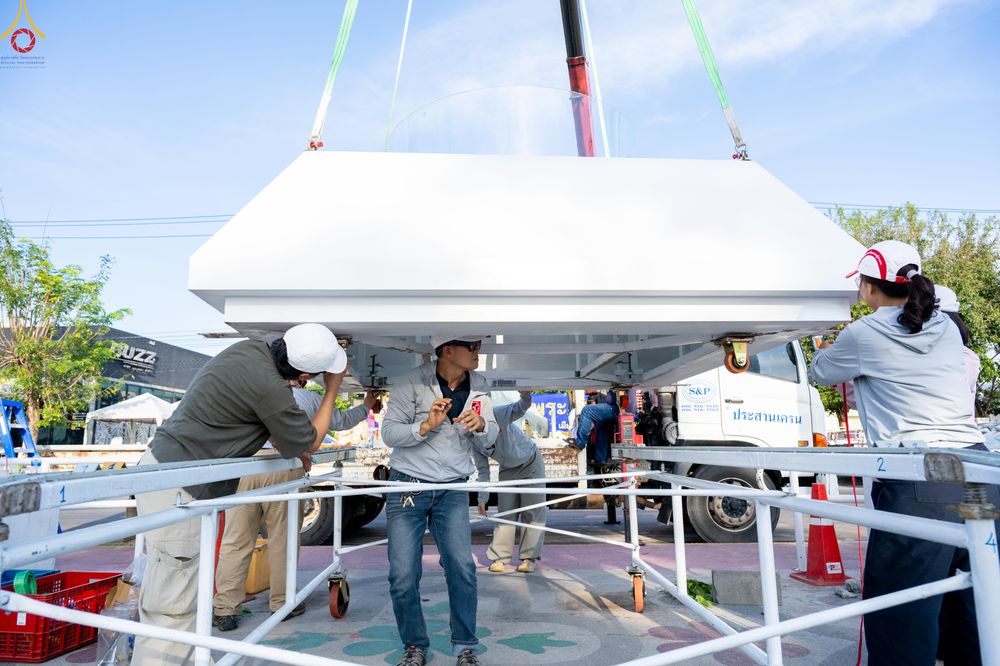 ภาพ No.282385:วันที่ 19 -20 ธันวาคม พ.ศ.2568 เบื้องหลังความสำเร็จ ของการจัดงานตักบาตร พระ 10,000 รูป Skywalk กาญจนบุรี