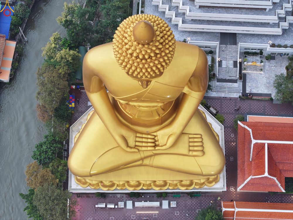 ภาพ No.300095:วันที่ 22 มกราคม พ.ศ.2569 พระธรรมยาตราปฏิบัติธรรม และถ่ายภาพหมู่ประวัติศาสตร์ ณ อาคารธรรมยาตรา กตัญญูบูชามหาปูชนียาจารย์  ตรงข้ามวัดปากน้ำภาษีเจริญ จ.กรุงเทพมหานคร ในโครงการธรรมยาตรา กตัญญูบูชา มหาปูชนียาจารย์ พระมงคลเทพมุนี(สด จนฺทสโร) พระผู้ปราบมาร อนุ