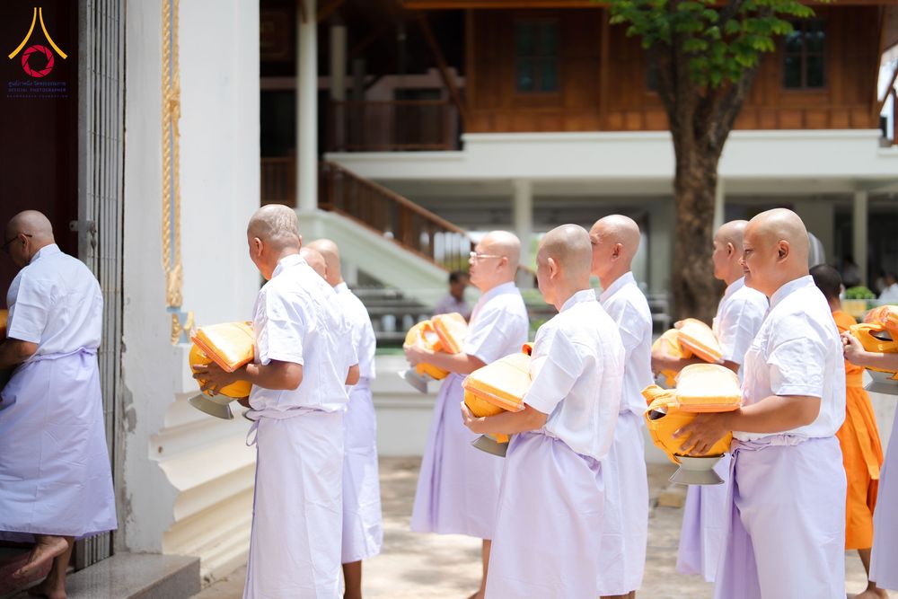 ภาพ No.341343:วันอาทิตย์ที่ 26 กรกฎาคม พ.ศ. 2569 ​โครงการอุปสมบทหมู่บูชาธรรมมหาปูชนียาจารย์ รุ่นที่ ๑ วัดกลางธนรินทร์ ต.บ้านแป้ง อ.พรหมบุรี จ.สิงห์บุรี