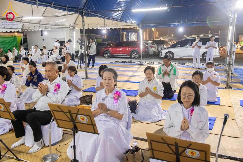 ภาพ No.289811:วันที่ 8 มกราคม พ.ศ. 2569 พิธีถวายภัตตาหารเป็นสังฆทาน แด่พระธรรมยาตรา ณ อนุสรณ์สถานคลองบางนางแท่น อ.สามพราน จ.นครปฐม ในโครงการธรรมยาตรา กตัญญูบูชา มหาปูชนียาจารย์ พระมงคลเทพมุนี(สด จนฺทสโร) พระผู้ปราบมาร อนุสรณ์สถาน 7 แห่ง ปีที่ 14