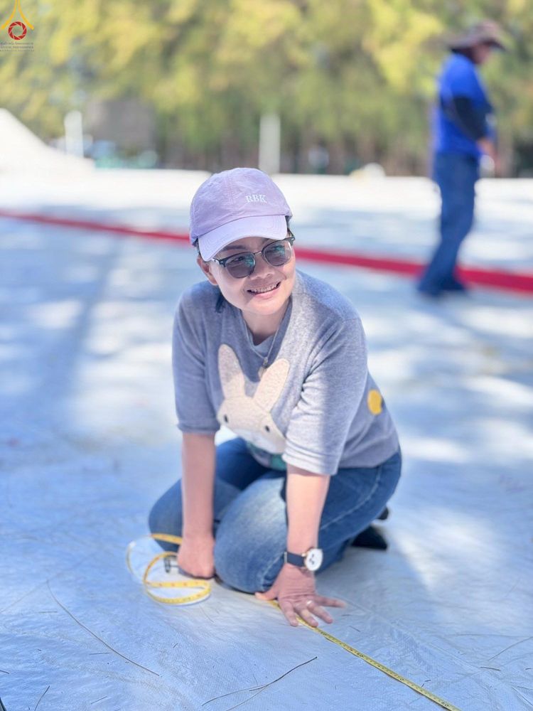 ภาพ No.296147:ภาพเบื้องหลังอาสาสมัครรวมใจ ชุดที่ 2 ในโครงการธรรมยาตรา กตัญญูบูชา มหาปูชนียาจารย์ พระมงคลเทพมุนี(สด จนฺทสโร) พระผู้ปราบมาร อนุสรณ์สถาน 7 แห่ง ปีที่ 14