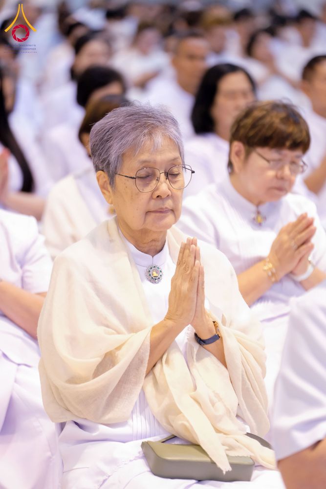 ภาพ No.287659:วันที่ 1 มกราคม พ.ศ. 2569 พิธีบูชาข้าวพระ ณ สภาธรรมกายสากล วัดพระธรรมกาย