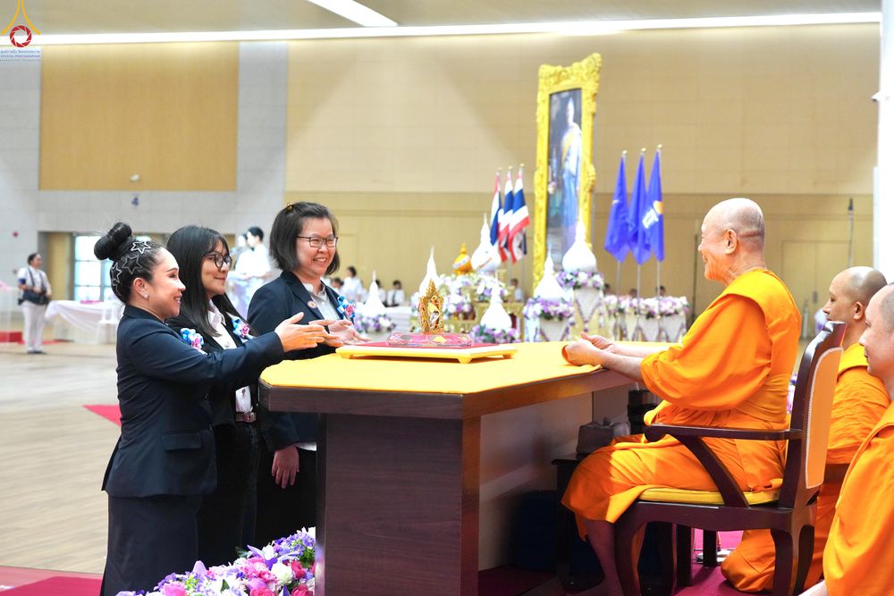 ภาพ No.311870:วันอังคารที่ 3 มีนาคม พ.ศ.2569 พิธีมอบโล่วัชรเกียรติยศ โครงการตอบปัญหาธรรมะทางก้าวหน้า ครั่งที่ 43, พิธีมอบโล่วัชรเกียรติยศ โครงการสอบตอบปัญหาศีลธรรม เพื่อสันติภาพโลก (World-Pec) ครั้งที่ 19 ณ สภาธรรมกายสากล วัดพระธรรมกาย