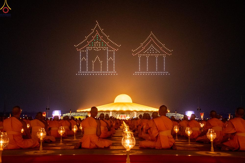 ภาพ No.308116:วันที่ 31 มกราคม พ.ศ. 2569 พิธีจุดประทีปธรรมถวายเป็นพุทธบูชา  และบูชาธรรมมหาปูชนียาจารย์ (ภาพชุดที่ 3) ณ วัดพระธรรมกาย ปทุมธานี ในโครงการธรรมยาตรา กตัญญูบูชา มหาปูชนียาจารย์ พระมงคลเทพมุนี(สด จนฺทสโร) พระผู้ปราบมาร อนุสรณ์สถาน 7 แห่ง ปีที่ 14