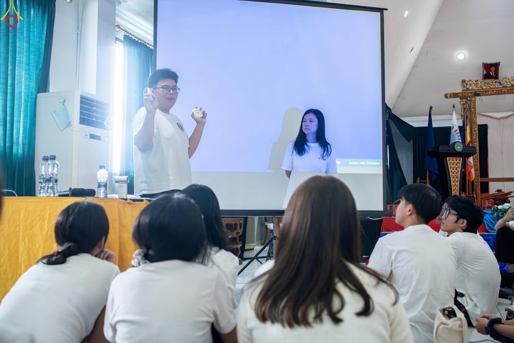ภาพ No.329320:วันที่ 16 – 17 พฤษภาคม พ.ศ.2569 เตรียมงานจุดประทีปวิสาขบูชานานาชาติ  บุโรพุทโธ (Borobudur) ประเทศอินโดนีเซีย