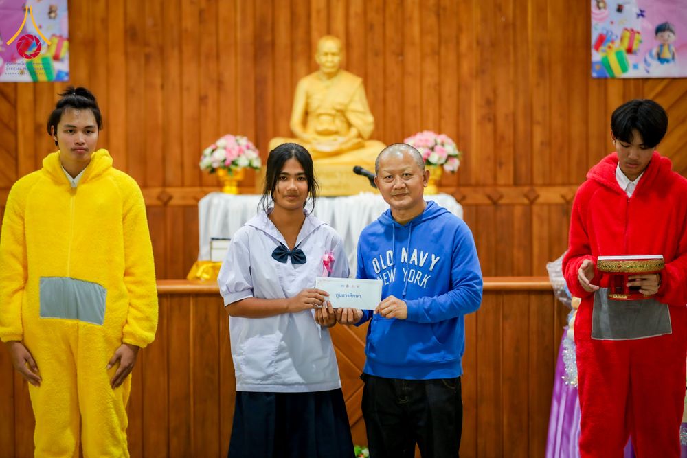 ภาพ No.285502:วันที่ 11 ธันวาคม พ.ศ. 2568  รวมพลังเด็กดี V-Star ผู้นำฟื้นฟูศีลธรรมโลก ประจำปี 2568 จังหวัดแพร่  ณ ธุดงคสถานแพร่ อำเภอวังชิ้น จังหวัดแพร่