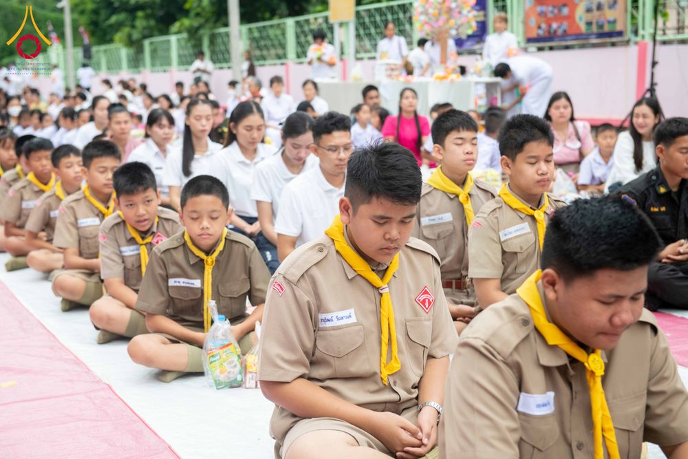 ภาพ No.350011:วันที่ 17 กันยายน พ.ศ. 2569 พิธีตักบาตรเข้าพรรษา 109 รูป ถวายเป็นพระราชกุศลสมเด็จพระบรมราชชนนีพันปีหลวง  ณ โรงเรียนสังข์อ่ำวิทยา อำเภอคลองหลวง จังหวัดปทุมธานี