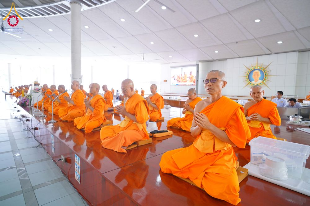 ภาพ No.322833:วันที่ 18 เมษายน พ.ศ. 2569 พิธีถวายภัตตาหารเมนูสวรรค์ เพื่อการบรรลุธรรม ณ หอฉันคุณยายอาจารย์ฯ วัดพระธรรมกาย