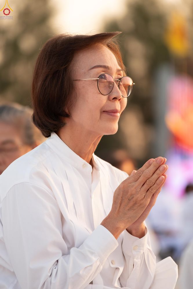 ภาพ No.302069:วันที่ 23 มกราคม พ.ศ. 2569 พิธีจุดประทีปธรรมถวายเป็นพุทธบูชา และบูชาธรรมมหาปูชนียาจารย์  ณ อนุสรณ์สถานลำดับที่ 5 สถานที่เผยแผ่วิชชาธรรมกายครั้งแรก อนุสรณ์สถานบางปลา วัดบางปลา อำเภอบางเลน จังหวัดนครปฐม ในโครงการธรรมยาตรา กตัญญูบูชา มหาปูชนียาจารย์ พระมงคล