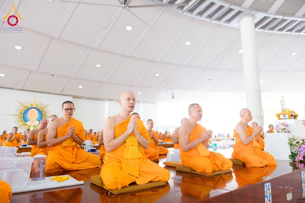 ภาพ No.329909:วันที่ 23 พฤษภาคม พ.ศ. 2569 พิธีถวายภัตตาหารเมนูสวรรค์ เพื่อการบรรลุธรรม ณ หอฉันคุณยายอาจารย์ฯ วัดพระธรรมกาย จังหวัดปทุมธานี
