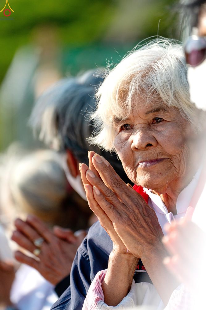 ภาพ No.292899:วันที่ 11 มกราคม พ.ศ. 2569 พิธีต้อนรับพระธรรมยาตรา ณ อนุสรณ์สถานลำดับที่ 3 สถานที่เกิดในเพศสมณะ วัดสองพี่น้อง อำเภอสองพี่น้อง จังหวัดสุพรรณบุรี ในโครงการธรรมยาตรา กตัญญูบูชา มหาปูชนียาจารย์ พระมงคลเทพมุนี(สด จนฺทสโร) พระผู้ปราบมาร อนุสรณ์สถาน 7 แห่ง ปีที