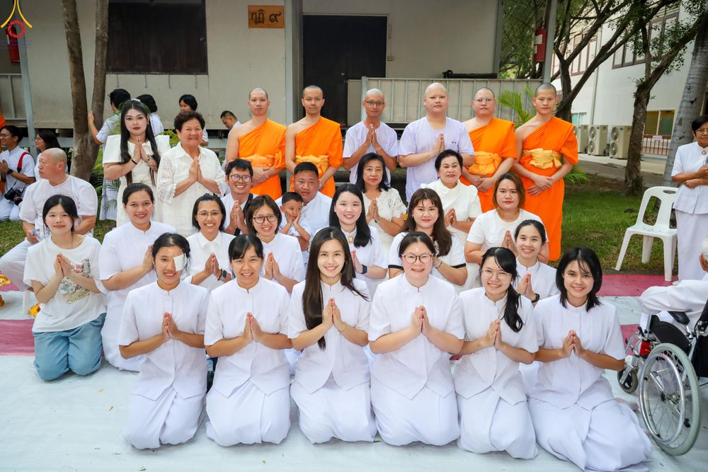 ภาพ No.319841:วันอาทิตย์ที่ 5 เมษายน พ.ศ.2569 พิธีตัดปอยผม และปลงผมนาคธรรมทายาท โครงการบรรพชาและอุปสมบทหมู่ รุ่นบูชาธรรม 82 ปี หลวงพ่อธัมมชโย