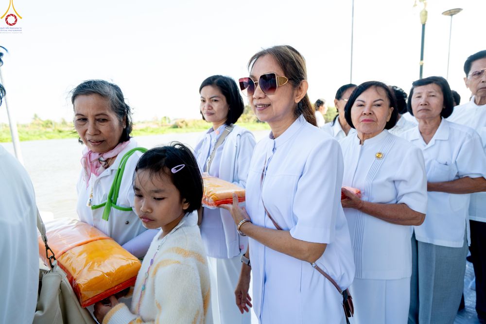 ภาพ No.288699:วันที่ 5 มกราคม พ.ศ. 2569 พิธีทอดผ้าป่าทำนุบำรุงศาสนสถาน ณ วัดศิลามูล อ.บางเลน จ.นครปฐม ในโครงการธรรมยาตรา กตัญญูบูชา มหาปูชนียาจารย์ พระมงคลเทพมุนี(สด จนฺทสโร) พระผู้ปราบมาร อนุสรณ์สถาน 7 แห่ง ปีที่ 14