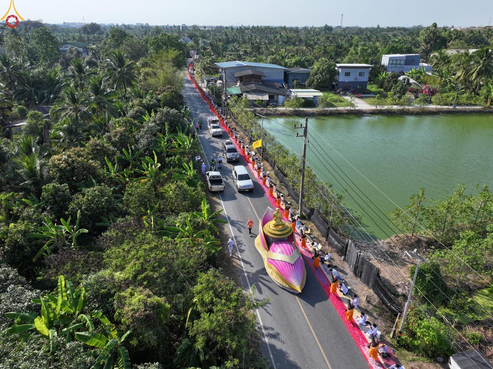 ภาพ No.289625:วันที่ 7 มกราคม พ.ศ. 2569 พิธีต้อนรับพระธรรมยาตรา ณ อนุสรณ์สถานลำดับที่ 2 สถานที่ตั้งมโนปณิธานบวชตลอดชีวิต อนุสรณ์สถานคลองบางนางแท่น อ.สามพราน จ.นครปฐม ในโครงการธรรมยาตรา กตัญญูบูชา มหาปูชนียาจารย์ พระมงคลเทพมุนี(สด จนฺทสโร) พระผู้ปราบมาร อนุสรณ์สถาน 7 แ