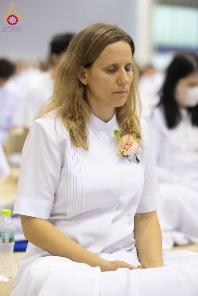 ภาพ No.308409:วันที่ 1  กุมภาพันธ์ พ.ศ. 2569 พิธีบูชาข้าวพระอาทิตย์ต้นเดือน ณ สภาธรรมกายสากล วัดพระธรรมกาย