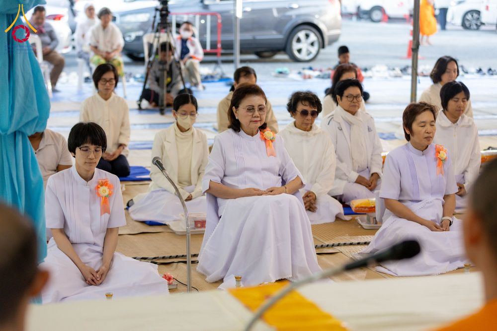 ภาพ No.290794:วันที่ 9 มกราคม พ.ศ. 2569 พิธีถวายภัตตาหารเป็นสังฆทาน แด่พระธรรมยาตรา ณ อนุสรณ์สถานคลองบางนางแท่น อ.สามพราน จ.นครปฐม ในโครงการธรรมยาตรา กตัญญูบูชา มหาปูชนียาจารย์ พระมงคลเทพมุนี(สด จนฺทสโร) พระผู้ปราบมาร อนุสรณ์สถาน 7 แห่ง ปีที่ 14