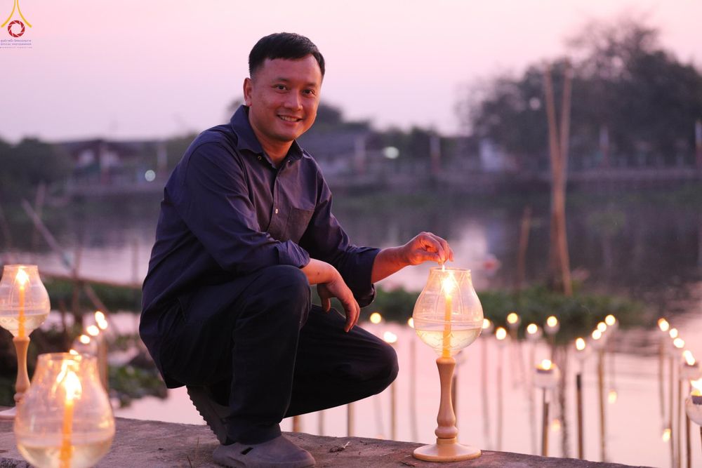 ภาพ No.306669:ภาพเบื้องหลังอาสาสมัครรวมใจ ชุดที่ 5 ในโครงการธรรมยาตรา กตัญญูบูชา มหาปูชนียาจารย์ พระมงคลเทพมุนี(สด จนฺทสโร) พระผู้ปราบมาร อนุสรณ์สถาน 7 แห่ง ปีที่ 14