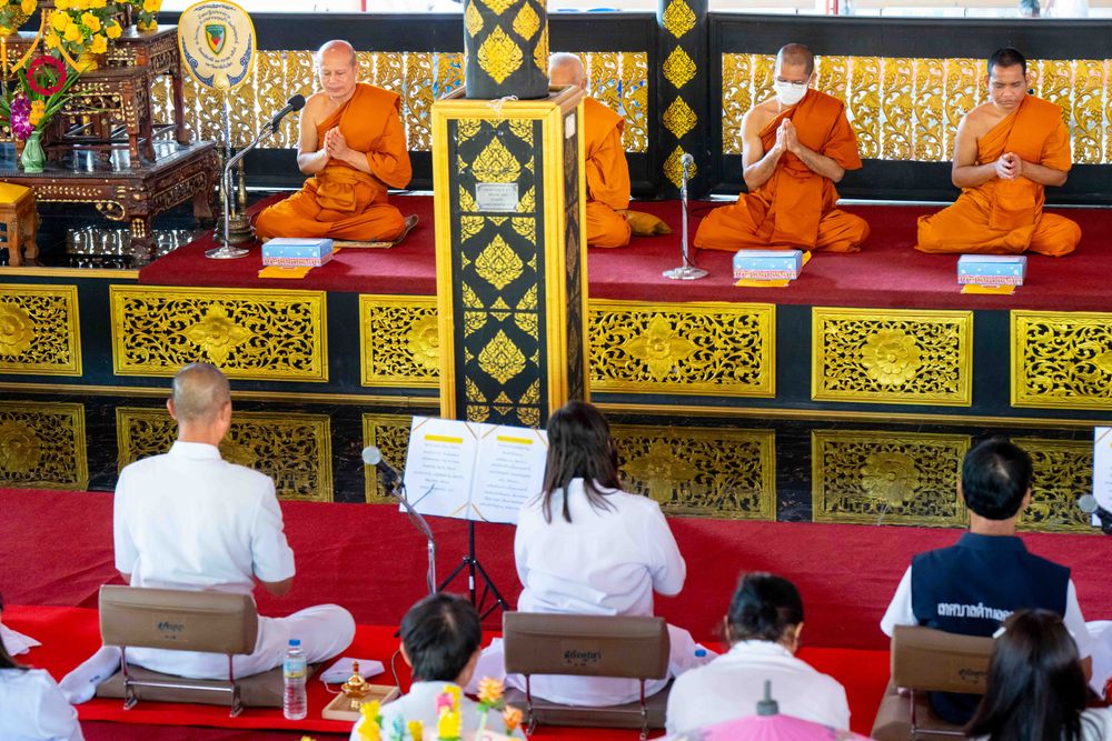 ภาพ No.304862:วันที่ 28 มกราคม พ.ศ. 2569 พิธีทอดผ้าป่าทำนุบำรุงศาสนสถาน ณ วัดบ่อทอง ต.คูขวาง อ.ลาดหลุมแก้ว จ.ปทุมธานี ในโครงการธรรมยาตรา กตัญญูบูชา มหาปูชนียาจารย์ พระมงคลเทพมุนี(สด จนฺทสโร) พระผู้ปราบมาร อนุสรณ์สถาน 7 แห่ง ปีที่ 14