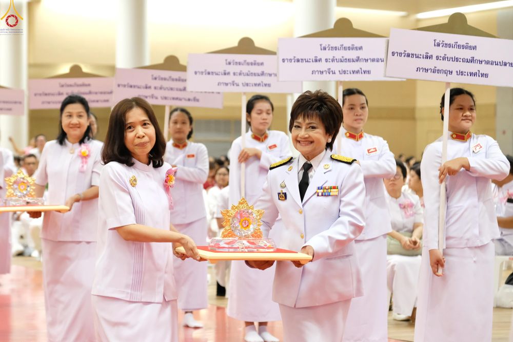 ภาพ No.311954:วันอังคารที่ 3 มีนาคม พ.ศ.2569 พิธีมอบโล่วัชรเกียรติยศ โครงการตอบปัญหาธรรมะทางก้าวหน้า ครั่งที่ 43, พิธีมอบโล่วัชรเกียรติยศ โครงการสอบตอบปัญหาศีลธรรม เพื่อสันติภาพโลก (World-Pec) ครั้งที่ 19 ณ สภาธรรมกายสากล วัดพระธรรมกาย