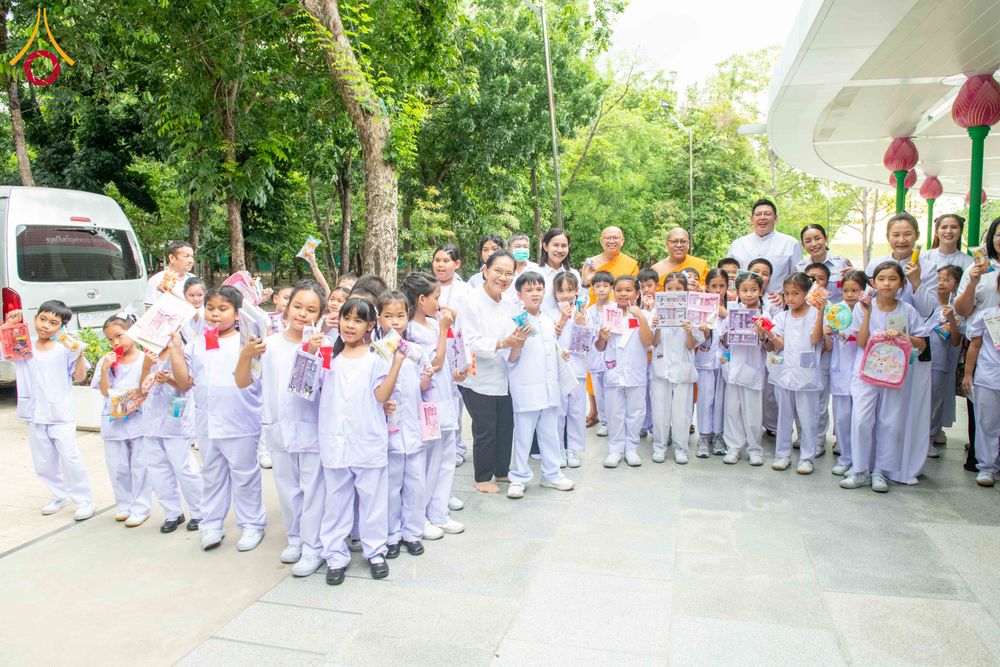 ภาพ No.340508:วันที่ 16 กรกฎาคม พ.ศ.2569 อำเภอคลองหลวงผสานเครือข่าย“บวร”ถวายเทียนพรรษาปี2569 ณ วัดพระธรรมกาย
