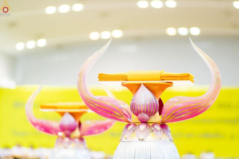 ภาพ No.251735:วันที่ 10 ตุลาคม พ.ศ. 2568 พิธีทอดผ้าป่าสมทบกฐินวัดพระธรรมกาย และสมทบกฐิน 30,000 กว่าวัดทั่วประเทศ ครั้งที่ 3 ณ สภาธรรมกายสากล วัดพระธรรมกาย