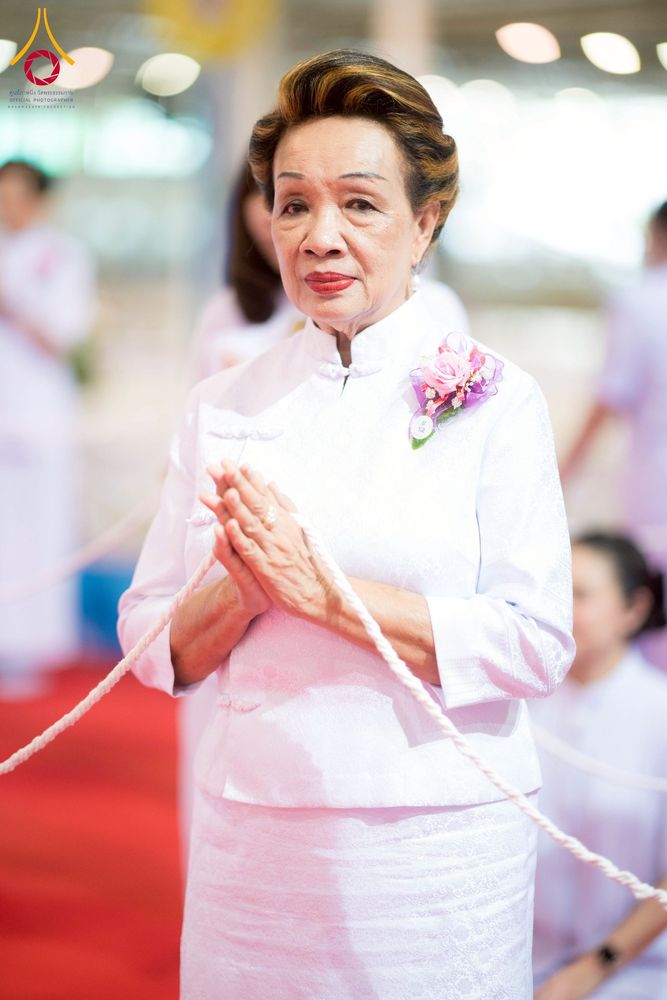 ภาพ No.261208:วันอาทิตย์ที่ 5 ตุลาคม พ.ศ. 2568 พิธีจุดเทียนใจ ไฟนิรันด์ อนันตชัย ณ สภาธรรมกายสากล วัดพระธรรมกาย