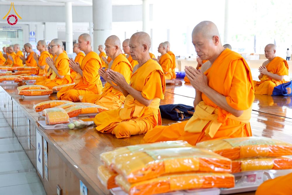 ภาพ No.263048:วันที่ 21 ตุลาคม พ.ศ. 2568 (วันพระ แรม 14 ค่ำ เดือน 11) พิธีบุพเปตพลี ครั้งที่ 171 ร่วมอุทิศบุญแด่หมู่ญาติที่ล่วงลับไปแล้ว และสืบทอดอายุพระพุทธศาสนา ณ หอฉันคุณยายอาจารย์ฯ วัดพระธรรมกาย