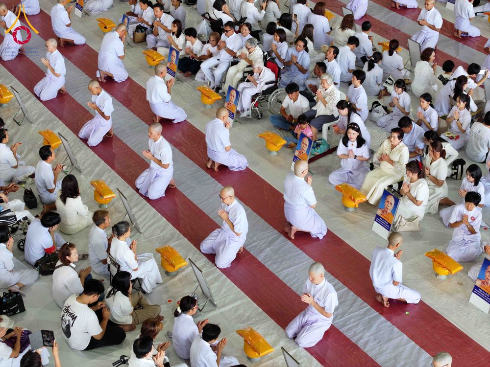 ภาพ No.321315:วันเสาร์ที่ 11 เมษายน พ.ศ.2569 พิธีขอขมาและมอบผ้าไตร โครงการอุปสมบทหมู่ บูชาธรรมหลวงพ่อธัมมชโย พ.ศ.2569 โครงการอุปสมบทหมู่ธรรมทายาท ระดับอุดมศึกษา รุ่น 53 (ภาคฤดูร้อน) ณ วัดพระธรรมกาย ปทุมธานี