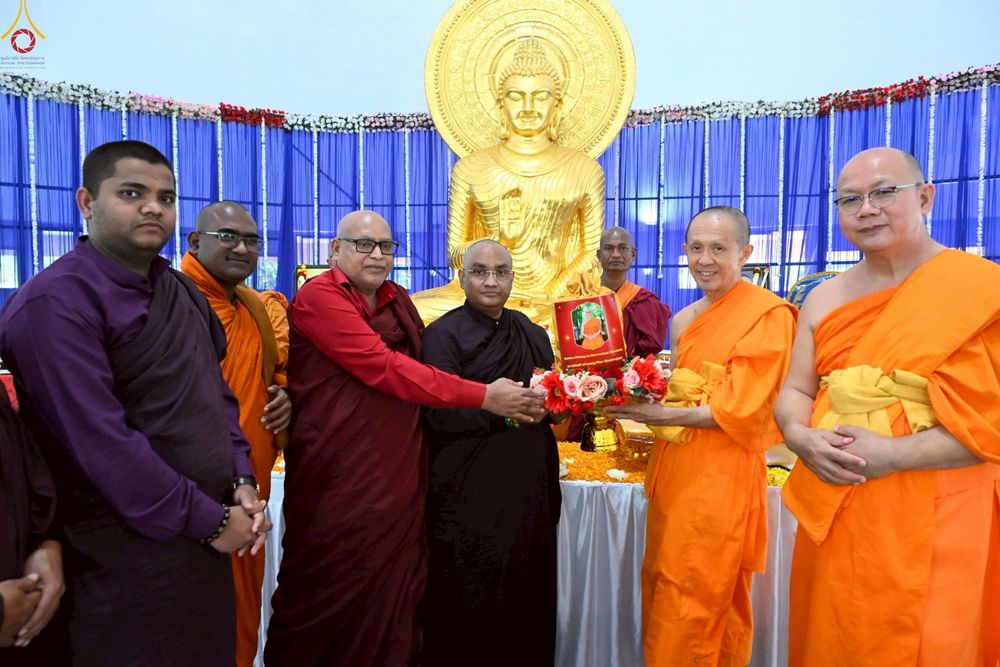 ภาพ No.263299:วันที่ 14 ตุลาคม พ.ศ. 2568 กฐินวัดถ้ำพุทธตรีรัศมี เมืองนาสิก รัฐมหาราษฎร์ ประเทศอินเดีย 