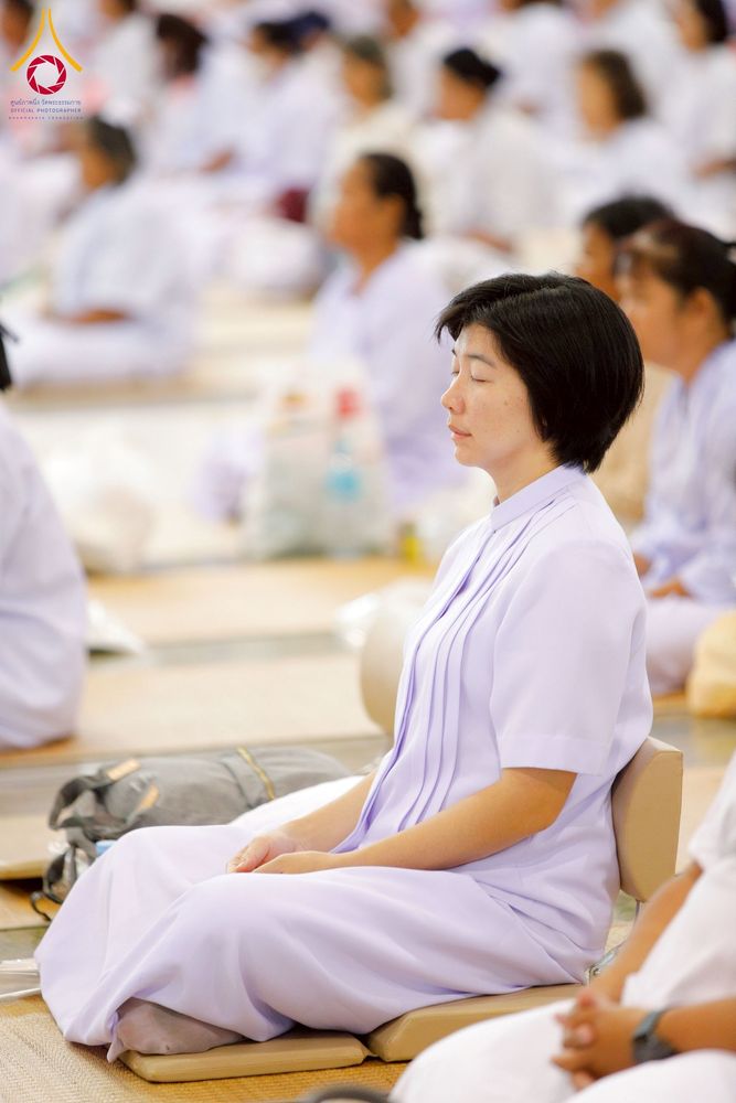 ภาพ No.264302:วันอาทิตย์ที่ 2 พฤศจิกายน พ.ศ. 2568 พิธีบูชาข้าวพระ ณ สภาธรรมกายสากล วัดพระธรรมกาย