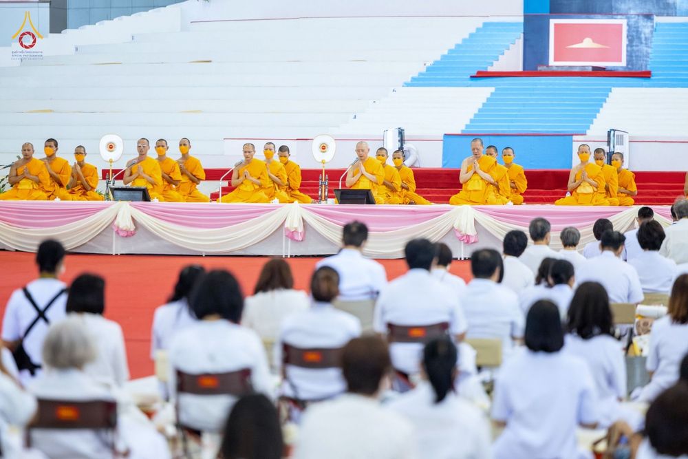 ภาพ No.80521:พิธีถวายทุนสนับสนุนการสร้าง พระไตรปิฎกฉบับธรรมชัย วันเสาร์ที่ 29 เมษายน พ.ศ. 2566 ณ สภาธรรมกายสากล วัดพระธรรมกาย
