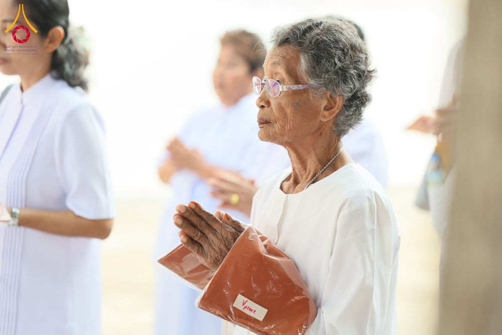 ภาพ No.300343:วันที่ 22 มกราคม พ.ศ. 2569 พิธีทอดผ้าป่าทำนุบำรุงศาสนสถาน ณ วัดรางกำหยาด ต.บางภาษี อ.บางเลน จ.นครปฐม ในโครงการธรรมยาตรา กตัญญูบูชา มหาปูชนียาจารย์ พระมงคลเทพมุนี(สด จนฺทสโร) พระผู้ปราบมาร อนุสรณ์สถาน 7 แห่ง ปีที่ 14