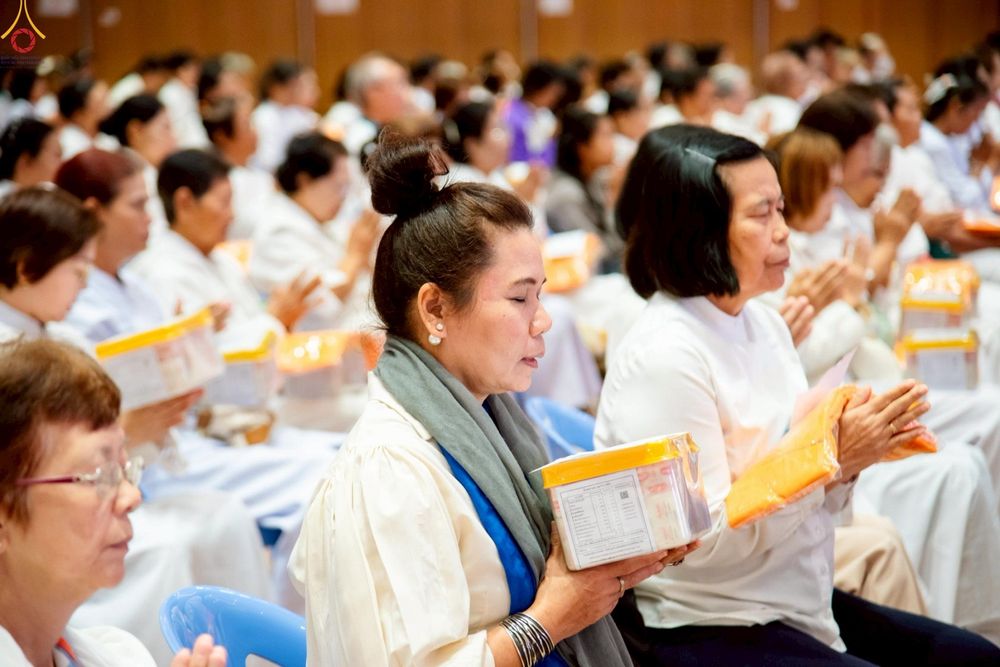 ภาพ No.242456:วันที่ ๒๙ - ๓๑ สิงหาคม พ.ศ. ๒๕๖๘ สัมมนารวมใจผู้นำบุญ บูชาธรรม ๘๑ ปี  หลวงพ่อธัมมชโย รุ่นที่ ๒ กฐินสามัคคีทั่วไทย ๓๐,๐๐๐ วัด โครงการอุปสมบทบูชาธรรมมหาปูชนียาจารย์  ๓,๐๐๐ รูป
