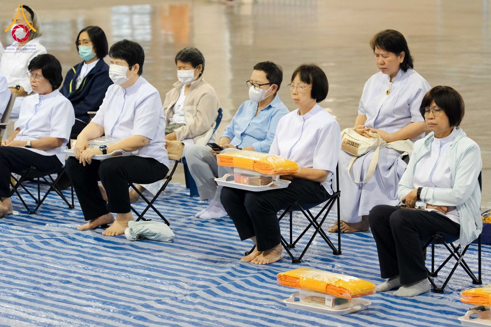 ภาพ No.306230:วันที่ 30 มกราคม พ.ศ. 2569 พิธีถวายภัตตาหารเป็นสังฆทาน แด่พระธรรมยาตรา ณ วัดพระธรรมกาย  จังหวัดปทุมธานี ในโครงการธรรมยาตรา กตัญญูบูชา มหาปูชนียาจารย์ พระมงคลเทพมุนี(สด จนฺทสโร) พระผู้ปราบมาร อนุสรณ์สถาน 7 แห่ง ปีที่ 14