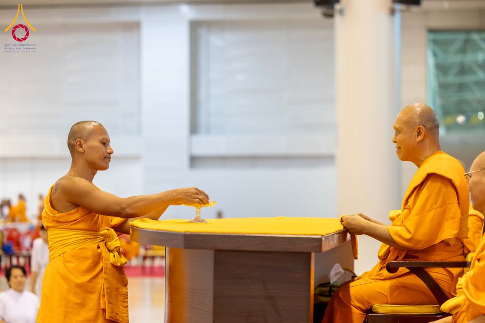 ภาพ No.308577:วันที่ 1 กุมภาพันธ์ พ.ศ. 2569 สัมมนาพิเศษ พิธีมอบพระราชเหล็ก ณ ห้องแก้วสารพัดนึก1 วัดพระธรรมกาย จ.ปทุมธานี