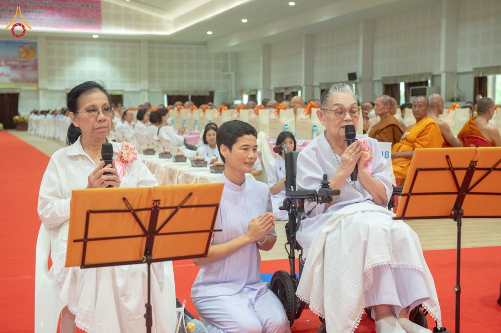 ภาพ No.342699:วันเสาร์ที่ 8 สิงหาคม พ.ศ. 2569  พิธีทักษิณานุปทาน แด่บรรพชนตระกูลผ่องสวัสดิ์และหมู่ญาติที่ล่วงลับไปแล้ว ครั้งที่ 21 ณ พระมหาเจดีย์ทัตตชีโว ศูนย์อบรมเยาวชนกาญจนบุรี